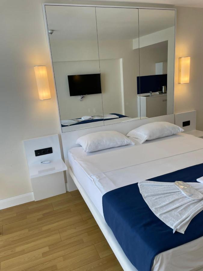 Orbi City Batumi Aparthotel Экстерьер фото