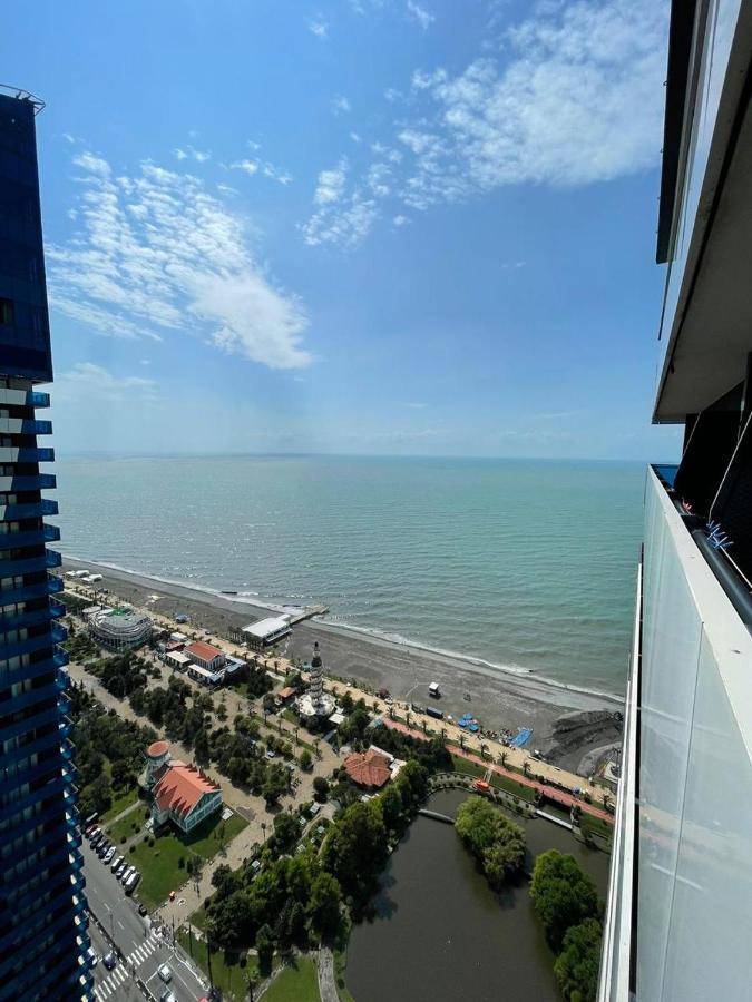 Orbi City Batumi Aparthotel Экстерьер фото