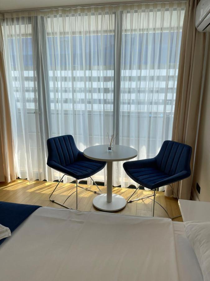 Orbi City Batumi Aparthotel Экстерьер фото