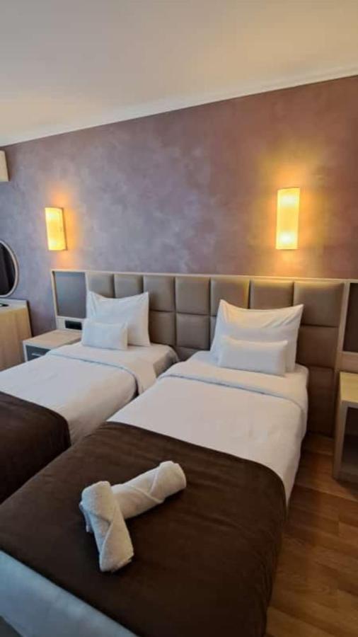 Orbi City Batumi Aparthotel Экстерьер фото