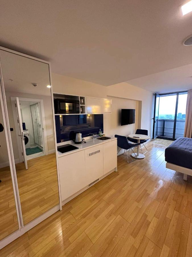 Orbi City Batumi Aparthotel Экстерьер фото