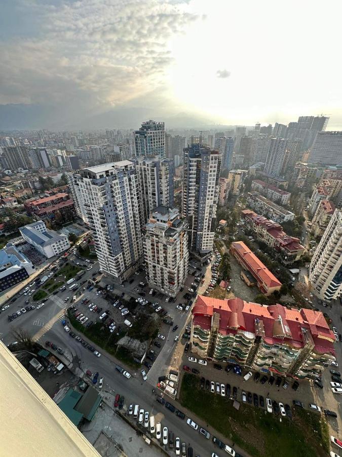 Orbi City Batumi Aparthotel Экстерьер фото