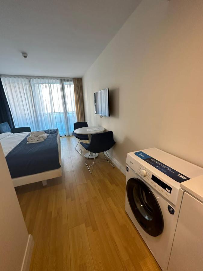 Orbi City Batumi Aparthotel Экстерьер фото